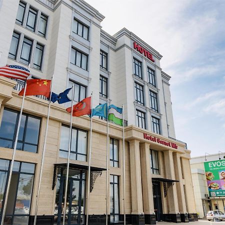 Garnet Mir Hotel Ташкент Екстериор снимка